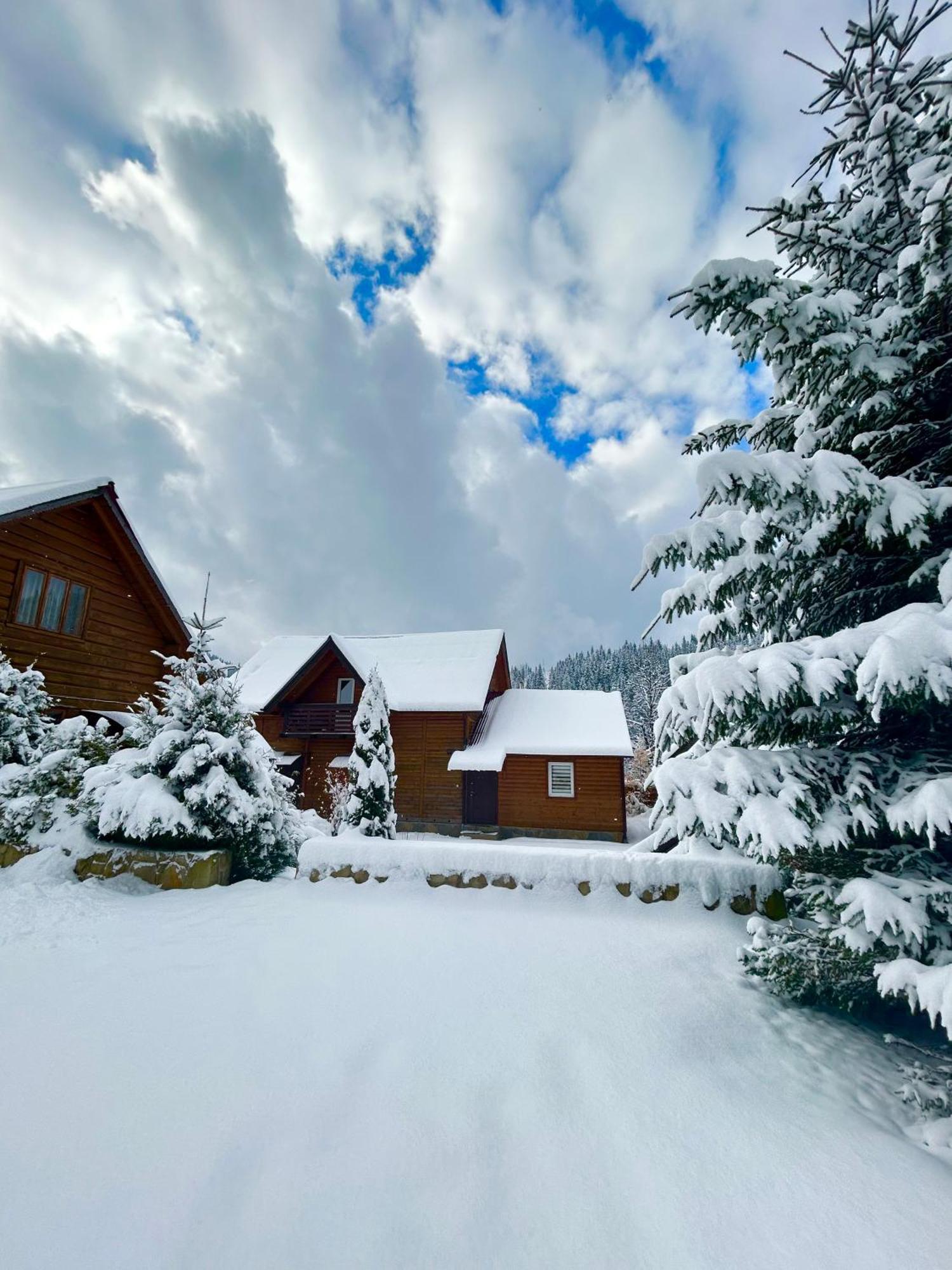 Guest House Kaspiy 布克维 外观 照片